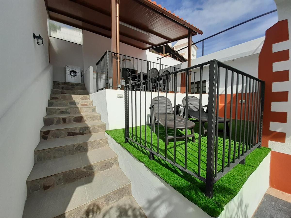 Vv Puerto Del Trigo - Stella Apartment Alojera Bagian luar foto